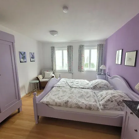 Landhaus-rosenhof-wohnung-3 *